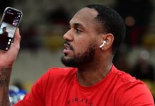 Ο Μόντε Μόρις πήρε βιντεοκλήση τη μητέρα του και της έδειξε το ΣΕΦ στο Ολυμπιακός – Βαλένθια