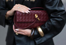 5 χειμωνιάτικα μανικιούρ που δίνουν αέρα πολυτέλειας ακόμα και στο πιο απλό σύνολο