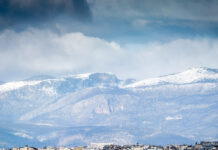 Καιρός Πρωτοχρονιάς: Εισβολή ψύχους από το πρωί της Τετάρτης – Ο χάρτης της χιονόπτωσης στην Αττική