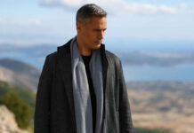 Γρηγόρης Πετράκος: Ερμηνεύει τραγούδι του Βασίλη Δήμα και εντυπωσιάζει!