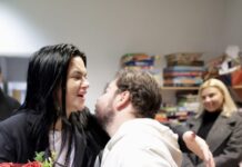 Δήμητρα Κατσαφάδου: Δωρεά – Ανακατασκευή στο κτήριο ΑμεΑ της Αγίας Παρασκευής (video)