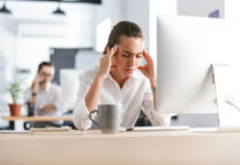 Επιδεινώνεται η ψυχική υγεία των εργαζομένων: Τι φταίει;