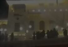 Κοζάνη: Πανικός από πυροτεχνήματα στη Χριστουγεννιάτικη γιορτή – Καταγγελίες για τραυματισμους, έφυγε τρέχοντας ο κόσμος