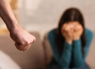 Επτά προειδοποιητικά σημάδια βίας στη σχέση σου και πώς να τα αναγνωρίσεις