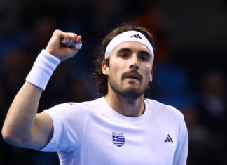 Ο Στέφανος Τσιτσιπάς δεν καταθέτει το δίπλωμα: Ζήτησε προθεσμία για να αποδείξει ότι δεν οδηγούσε αυτός με 213 χλμ στην Αττική Οδό