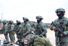 «Τύμπανα» πολέμου στην Ευρώπη: Πώς αντιδρούν οι Έλληνες στο ενδεχόμενο μίας σύρραξης