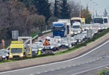 Μπλόκα αγροτών: Βελτιωμένη η εικόνα στους δρόμους της χώρας – «Χριστουγεννιάτικο θαύμα» για τους ταξιδιώτες