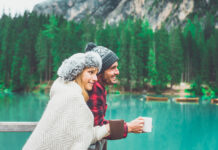 Travel buddies: Με ποιον να πάμε ταξίδι, σύμφωνα με την επιστήμη;