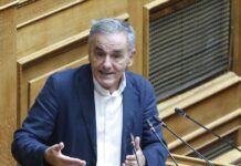 Ευκλείδης Τσακαλώτος: Το πολιτικό κουίζ για Αλέξη Τσίπρα – «Μόνο εγώ πρέπει να μείνω»