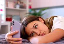 Η ψυχική υγεία ανησυχεί τους Έλληνες: 6 στους 10 ψάχνουν online ψυχολογική βοήθεια