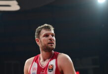 Η 45άρα του Σάσα Βεζένκοφ στο Ολυμπιακός – Μπάγερν Μονάχου στις καλύτερες στιγμές τις Euroleague για το 2025