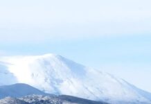 Η κακοκαιρία Byron «έντυσε» στα λευκά τα βουνά της Κρήτης