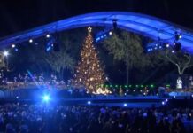 Σε εορταστικό κλίμα ο πλανήτης ενόψει Χριστουγέννων