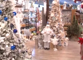 Σε εορταστικό κλίμα κινείται η αγορά – Οι καταναλωτές ψωνίζουν και φέτος χριστουγεννιάτικα είδη