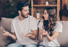 Το «Στα’λεγα» πληγώνει: Γιατί δεν βοηθά τις σχέσεις