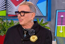 Λάκης Γαβαλάς: Θα πάει ΣΚ στην Καλαμάτα για μάρμαρα γιατί θα σχεδιάσει ταφόπλακες!