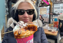 Φαίη Σκορδά: Τι κάνει αυτές τις μέρες στη Νέα Υόρκη; Κατά βάση, τρώει, ξυλιάζει και βλέπει Μουσεία