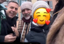 Γρηγόρης Αρναούτογλου: Αυτοσχέδιο Roadshow στο Μπέργκαμο με καμεραμάν τον γιο του!