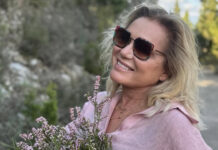 Μαρία Καβογιάννη: Γιόρτασε τα γενέθλιά της με το Happy Birthday εκτελεσμένο με κλαρίνο