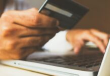 Νέα έρευνα της Kaspersky αποκαλύπτει πόσο ασφαλείς είναι οι online αγορές στις εκπτώσεις