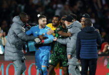 Χαμός μετά το Αλγερία – Νιγηρία: Ξύλο μεταξύ παικτών και δημοσιογράφων