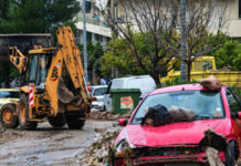 Οι δύο φάσεις της κακοκαιρίας που έπνιξε την Αττική: Καταιγίδα 3 ωρών προκάλεσε χάος στην Άνω Γλυφάδα