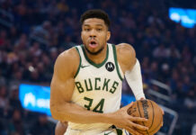 Ο Γιάννης Αντετοκούνμπο έκανε double double στην ήττα των Μπακς από τους Γουόριορς με 120-113