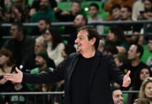 Παναθηναϊκός – Μαρούσι: Έξαλλος ο Εργκίν Αταμάν άλλαξε όλη την πεντάδα του μετά από 3 λεπτά αγώνα