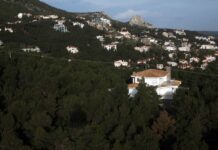 «Μπλόκο» από το ΣτΕ στην τακτοποίηση αυθαιρέτων με οικοδομική άδεια που ακυρώθηκε με δικαστική απόφαση