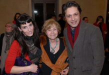 Αιμίλιος Χειλάκης: Το θέμα υγείας στο οποίο αναφέρθηκε αφορούσε τη μητέρα του που έφυγε τελικά σήμερα από τη ζωή