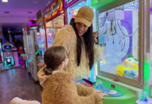 Ήβη Αδάμου: Matchy matchy με την κόρη της σε playdate