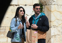 Νίκος Πολυδερόπουλος – Βαλασία Συμιακού: Υπέγραψαν σύμφωνο συμβίωσης