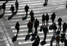 ΕΛΣΤΑΤ: Υποχώρησε στο 8,2% το ποσοστό της ανεργίας στη χώρα τον Νοέμβριο του 2025