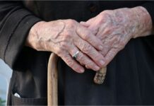 Στο τραπέζι η αύξηση συντάξεων – Τι εξετάζεται ενόψει ΔΕΘ