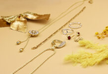 Το trick για να μη μπλέκονται τα κολιέ