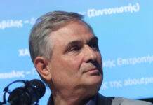 Φίλιππος Σαχινίδης για Νίνα Κασιμάτη: «Αν θέλει να επιστρέψει στο ΠΑΣΟΚ, να ζητήσει άφεση αμαρτιών»