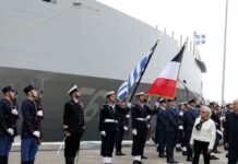 Φρεγάτα «Κίμων»: Πάνω στην πρώτη ελληνική Belharra η συνάντηση Δένδια με τη Γαλλίδα ΥΠΑΜ – Δείτε εικόνες από τον Ναύσταθμο της Σαλαμίνας