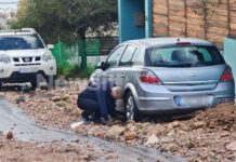 Άνω Γλυφάδα: Μαρτυρία σοκ για την νεκρή 56χρονη – «Μόνο τα πόδια της φαίνονταν» – Η επόμενη μέρα μέσα από φωτογραφίες