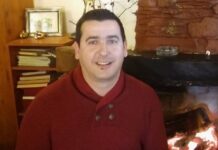 Νεκρός ο λιμενικός που ανασύρθηκε από την θάλασσα στο Παράλιο Άστρος – Χτύπησε το κεφάλι του στα βράχια κατά την πτώση