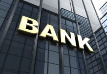 Ποιοι τραπεζικοί λογαριασμοί βρίσκονται στο στόχαστρο της Εφορίας