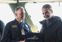 Μητσοτάκης από τη φρεγάτα Belharra «Κίμων»: «Χρέος μου να παραδώσω μια πατρίδα πιο ασφαλή»