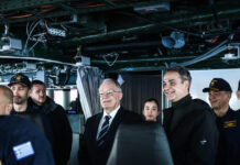 Μητσοτάκης και Τασούλας στη φρεγάτα Belharra «Κίμων» – Δείτε φωτογραφίες