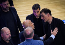 Λυκογιάννης για το διάλογο με τον Μπαρτζώκα: «Ρωτήστε εκείνον για το επεισόδιο»