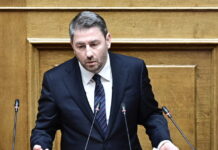 Ο Ανδρουλάκης καλεί Μητσοτάκη και Γεραπετρίτη να τοποθετηθούν στα όσα είπε ο Λαζαρίδης για τα Ίμια: «Ντροπή, δεν υπάρχει γκριζάρισμα στο Αιγαίο»