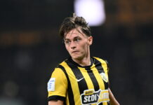 Daily Mail: «Η ΑΕΚ απέρριψε πρόταση 3,5 εκατομμυρίων ευρώ για τον Τζέιμς Πενράις από τη Ρέιντζερς»