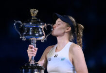 Σαμπαλένκα – Ριμπάκινα 1-2: Η Καζάκα τενίστρια σόκαρε τη Λευκορωσίδα και κατέκτησε το Australian Open με συγκλονιστική ανατροπή