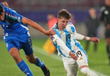 «Ο Ράφα Μπενίτεθ πήρε τηλέφωνο τον Αντίνο και τον έπεισε να υπογράψει στον Παναθηναϊκό» λένε στην Αργεντινή