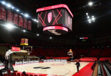 Το Σωματείο Εργαζομένων του ΣΕΦ καταγγέλει υποστελέχωση και κίνδυνο για τους φιλάθλους