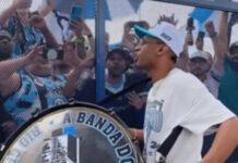 Ο Τετέ πήρε το τύμπανο και ξεσήκωσε τους οπαδούς της Γκρέμιο