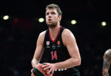 Ολυμπιακός – Μπάγερν Μονάχου 95-80 τελικό: Σημαντική νίκη για τους ερυθρόλευκους με πρωταγωνιστή τον Σάσα Βεζένκοφ